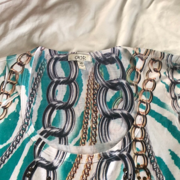 Cache t-shirt - Picture 2 of 7